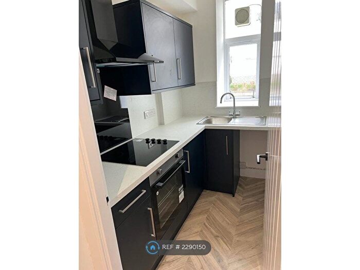 2 Bedroom Flat To Rent In Ferryhill Terrace, Aberdeen, AB11