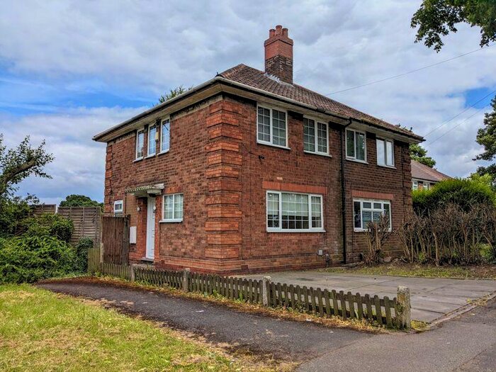 3 Bedroom Semi-Detached House To Rent In Willoughby Grove, Weoley Castle, Birmingham, B29