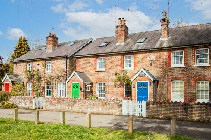 2 Bedroom Terraced House To Rent In Lewes Road, Lindfield, RH16