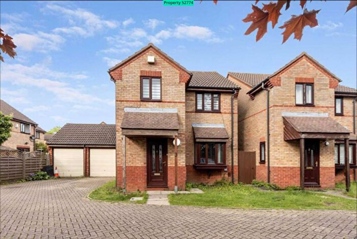 3 Bedroom Detached House For Sale In Ludgate, Leadenhall, Milton Keynes, MK6