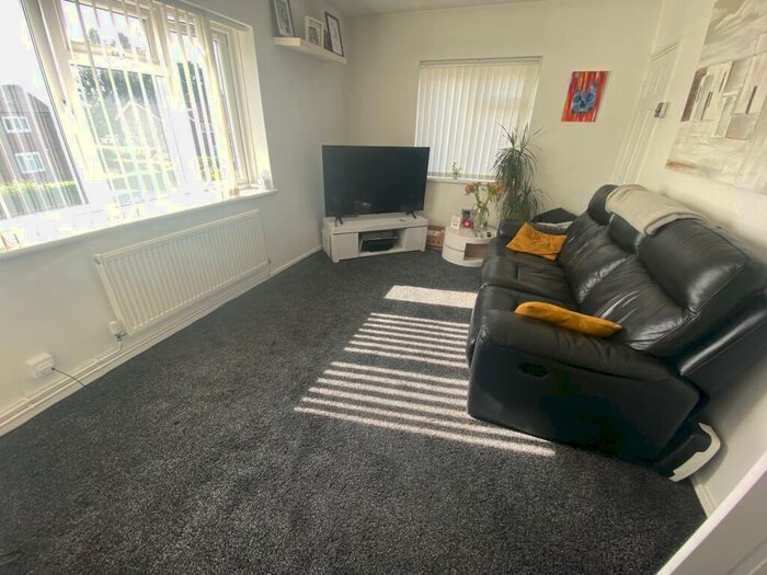 1 Bedroom Apartment To Rent In Haynes Close, Welwyn Garden City, AL7