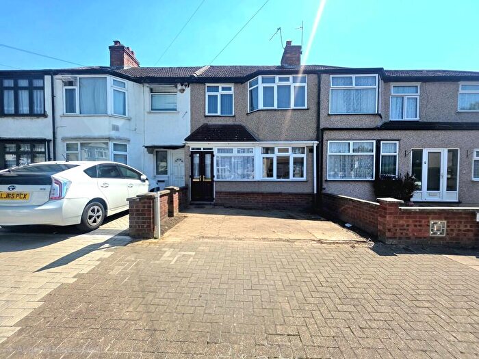 3 Bedroom Terraced House To Rent In Athelstone Road, Harrow, HA3