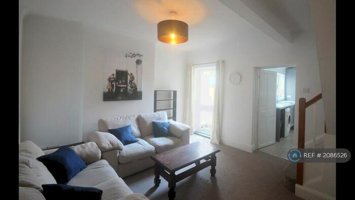 4 Bedroom Terraced House To Rent In Gloucester Road, Cheltenham, GL51