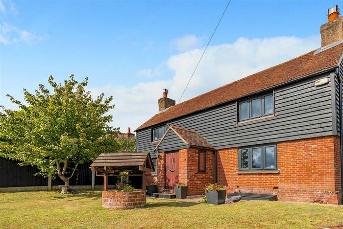 3 Bedroom Detached House For Sale In North Street, Sheldwich, Faversham, ME13
