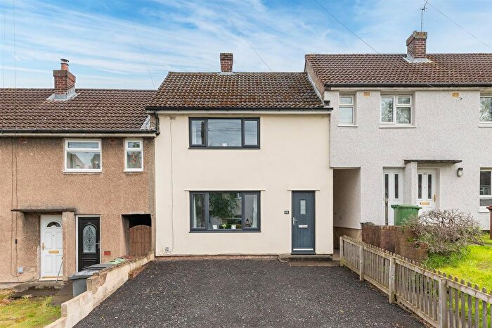 2 Bedroom Terraced House For Sale In Meagill Rise, Otley, LS21
