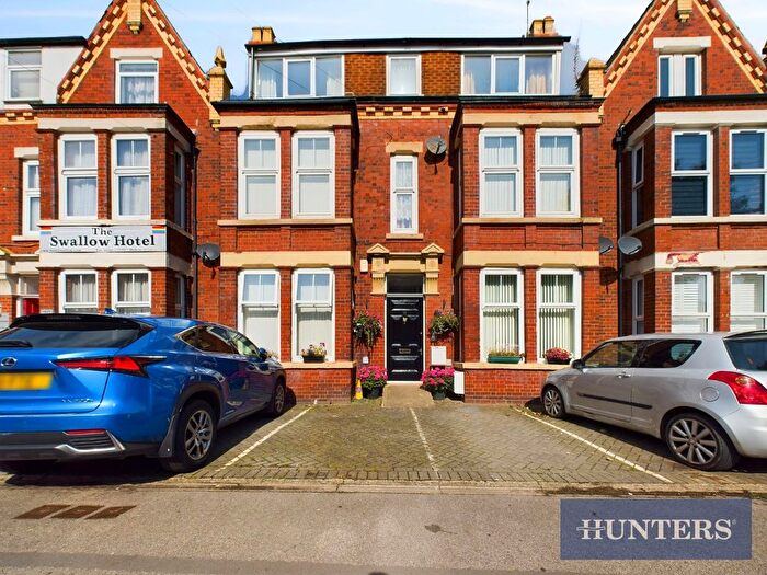 2 Bedroom Flat To Rent In Horsforth Avenue, Bridlington, YO15