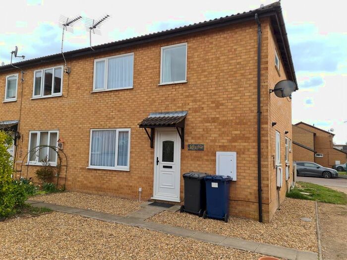 1 Bedroom Property To Rent In Windsor Gardens, Somersham, Huntingdon, PE28