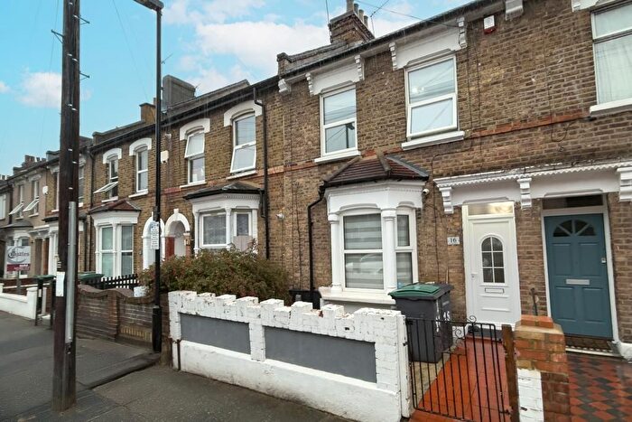 3 Bedroom Terraced House For Sale In Birkbeck Road, London, N17