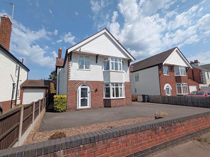 4 Bedroom Detached House To Rent In Riversley Road, Gloucester, GL2