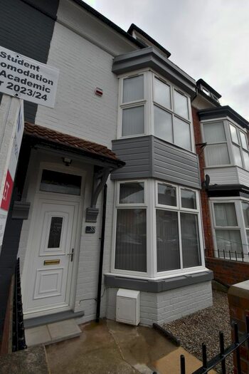 5 Bedroom Terraced House To Rent In Kensington Road, Middlesbrough, TS5