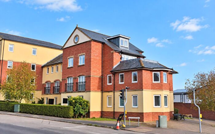 2 Bedroom Flat For Sale In Montebourg House, Sturminster Newton, DT10