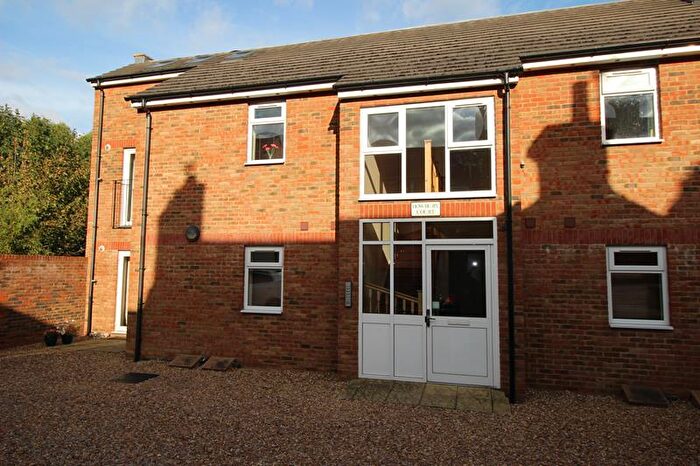 2 Bedroom Flat To Rent In Howbury Court, Howbury St, Bedford, MK40