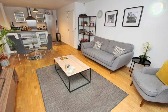 2 Bedroom Flat To Rent In Citygate, Blantyre Street, M15