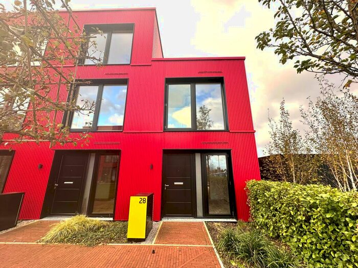 2 Bedroom House To Rent In Redbridge Quay, Birkenhead, CH41