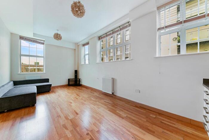 2 Bedroom Apartment For Sale In Academy Court, London, RM8