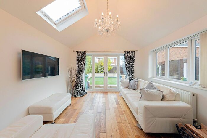 4 Bedroom Detached House For Sale In Vincent Close, Old Hall, WA5