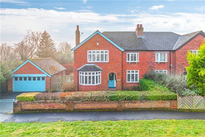 4 Bedroom Semi Detached House For Sale In West Parade, Leeds, West Yorkshire, LS16