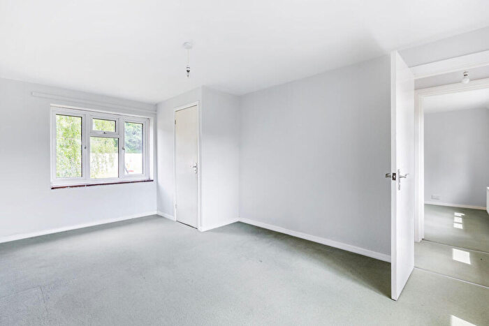 2 Bedroom Cottage For Sale In Hay Place Lane, Binsted, GU34