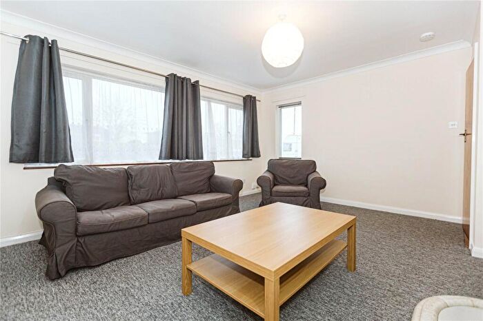 4 Bedroom Bungalow To Rent In Romney Avenue, Lockleaze, Bristol, BS7