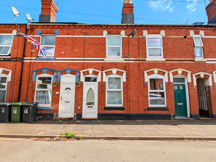 3 Bedroom Terraced House For Sale In Park Street, Kidderminster, Worcestershire, DY11
