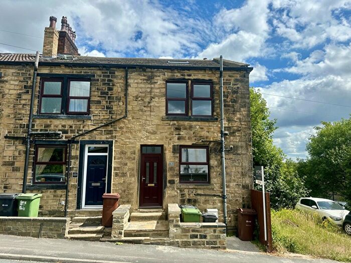 3 Bedroom Terraced House To Rent In Radcliffe Lane, Pudsey, LS28