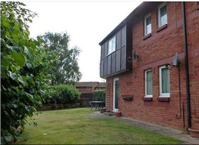 2 Bedroom Apartment To Rent In Canwell, Peterborough, PE4
