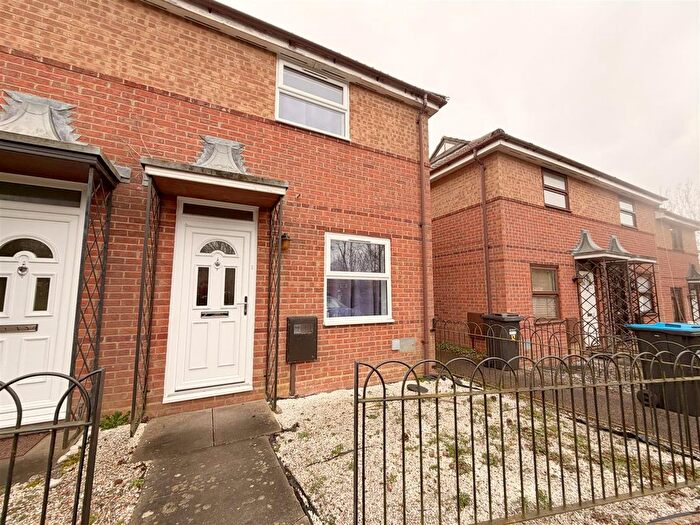 2 Bedroom Property To Rent In Newbridge Oval, Emerson Valley, Milton Keynes, MK4