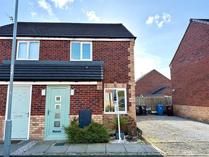 2 Bedroom Semi Detached House For Sale In Fernwood Avenue, Liverpool, L36