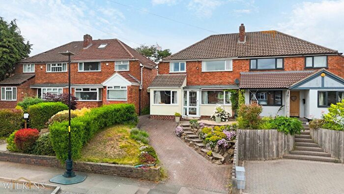 3 Bedroom Semi Detached House For Sale In Mayland Drive, Sutton Coldfield, West Midlands, B74