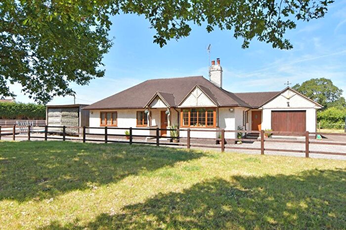 3 Bedroom Detached House For Sale In Eccleshall, Walton, ST21