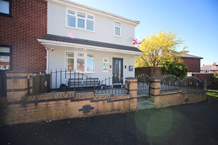 3 Bedroom Semi Detached House For Sale In Ferguson Rise, Wigan, WN5