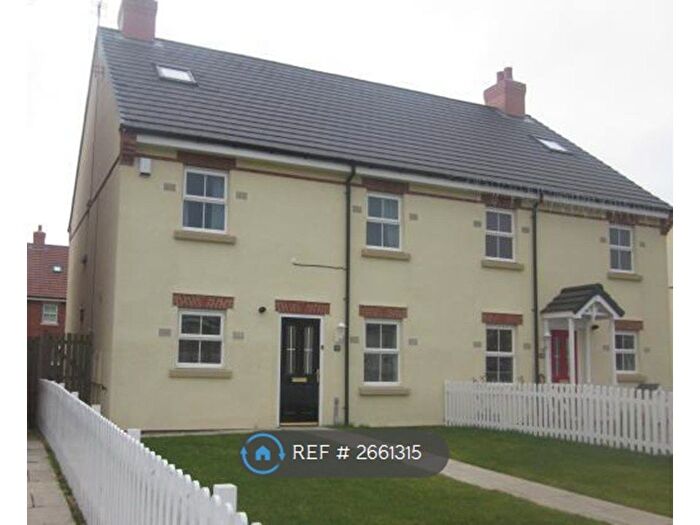 5 Bedroom Semi-detached House To Rent In Merrybent Drive, Darlington, DL2