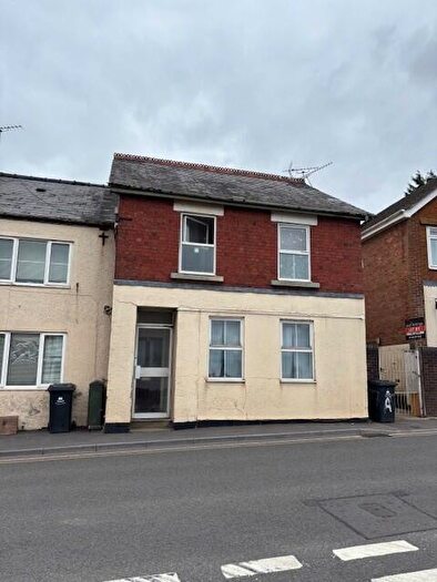 2 Bedroom Flat To Rent In High Street, Cinderford, Gloucestershire, GL14