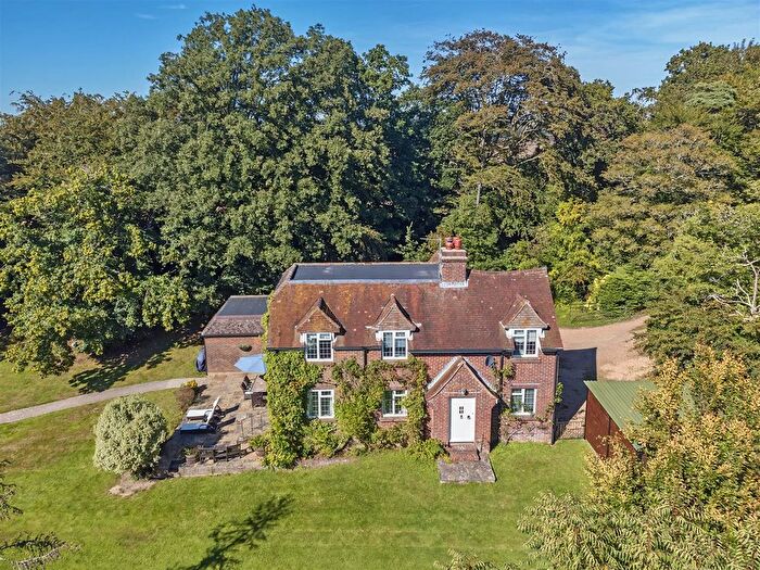 4 Bedroom Equestrian For Sale In Telham Lane, Battle, TN33