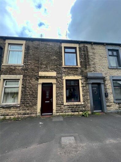 2 Bedroom Terraced House To Rent In Milnrow Road, Shaw, Oldham, Greater Manchester, OL2