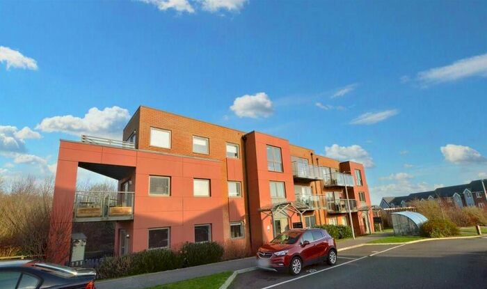 2 Bedroom Flat To Rent In Weavers Close, East Sussex, BN21