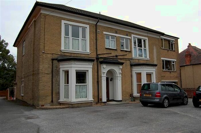 1 Bedroom Flat To Rent In Regents Park Road, Southampton, SO15