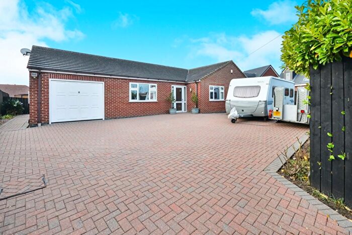 4 Bedroom Detached Bungalow To Rent In Nesbitt Street, Sutton-In-Ashfield, NG17
