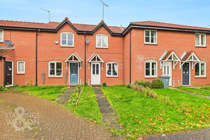 2 Bedroom Terraced House For Sale In Mardling Run, Acle, Norwich, NR13