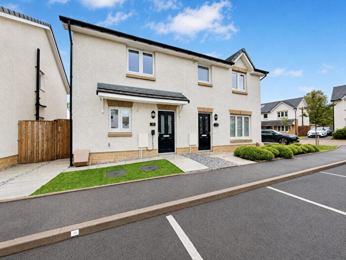 2 Bedroom Semi-Detached House For Sale In Elder Drive, Glasgow, G69