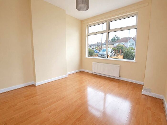 3 Bedroom Property To Rent In Seaton Road, Hayes, Middlesex, UB3