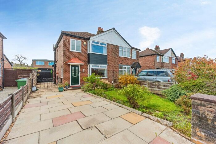 3 Bedroom Semi Detached House For Sale In Ollerton Avenue, Sale, Greater Manchester, M33