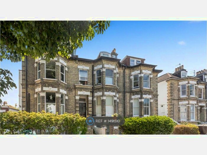 Studio To Rent In Goldstone Villas, Hove, BN3