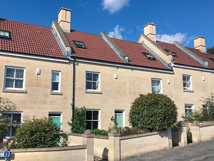 3 Bedroom Terraced House For Sale In Bruton Avenue, Bath, BA2