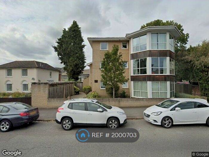 2 Bedroom Flat To Rent In Regents Park Road, Southampton, SO15