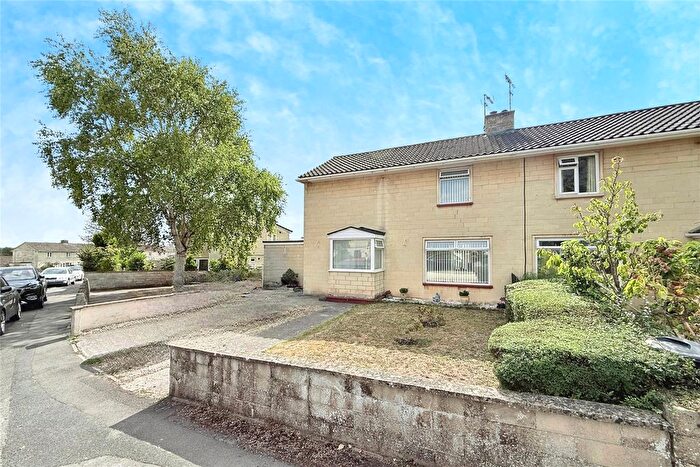 3 Bedroom Semi-Detached House For Sale In St Aldhelm Road, Bradford On Avon, BA15