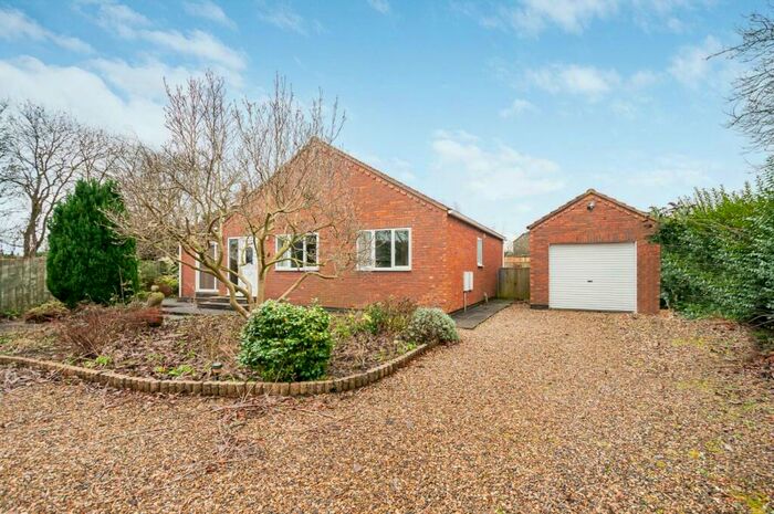 3 Bedroom Detached Bungalow For Sale In Goosenook Lane, Leven, Beverley, HU17