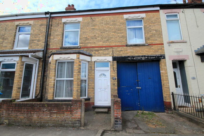 3 Bedroom Terraced House To Rent In Aberdeen St, Hull, HU9