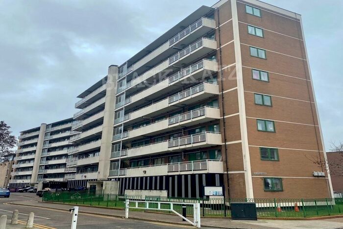 Studio To Rent In Christian Street, London, E1