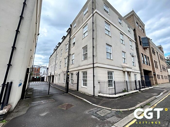 1 Bedroom Flat To Rent In Henley Court, Montpellier, Gloucester, GL1